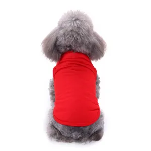 Détail de gilet pour animal unie d'été, vêtements pour chiens confortables en tissu doux.