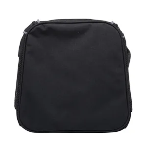 Vista posteriore di una borsa da viaggio nera portatile per animali in tessuto resistente