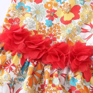 Jolie robe florale pour animal de compagnie été chiot chat vêtements respirants fleurs rouges