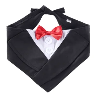 Hondentuxedo bandana met rode vlinderdas en knopen formeel huwelijksfeest huisdierenkostuumkraag