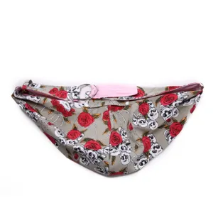 Pet sling carrier bag, breathable single shoulder crossbody bag for small dogs and puppies.
