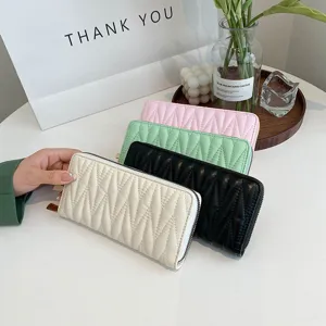 Damen Langes PU-Leder Portemonnaie mit Reißverschluss Mode V-Förmig Gesteppte Handy-Geldbörse Münzfach Geometrisch Gestickt Clutch