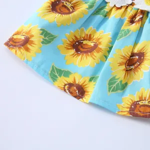 Joli détail de robe pour animal, jupe d'été respirante pour chiot avec imprimé tournesol.
