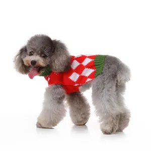Joli pull de Noël pour chien avec motif losanges rouge et blanc, col roulé chaud et confortable.