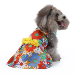 jolie robe à fleurs pour chien chat, vêtements d'été respirants pour chiot avec décor.