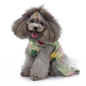 Robe de chien respirante été vêtements mignons pour animaux impression tropicale détails