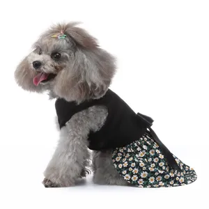 Jolie robe d'été pour chien à motif floral vêtement respirant pour petit animal