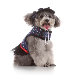Grazioso set vestito con imbracatura per cani a fiori con cappello coordinato animali