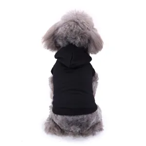 Sweat à capuche classique noir pour chien, vêtement chaud et confortable pour animal de compagnie.