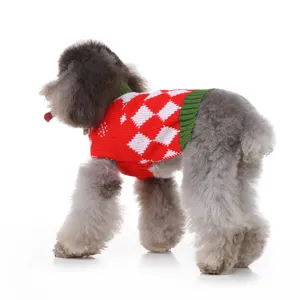 Pull pour chien à motif losanges rouges, vêtement tricoté pour petits chiens en automne et hiver.