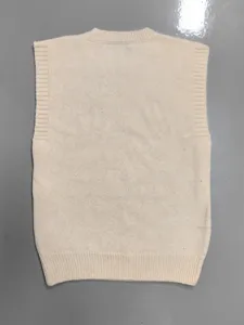 Vista detallada chaleco suéter de punto, diseño sin mangas cuello redondo, estilo.