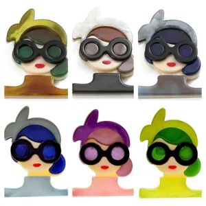 Trendy Acrylic Sunglasses Girl Brooch Pin For Women Retro Korean Style Multi-Layer Fashion Lapel Pin Decorative Accessory Gift