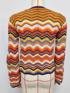 Cardigan de punto multicolor con diseño en zigzag para mujer, suéter vintage de rayas manga larga.