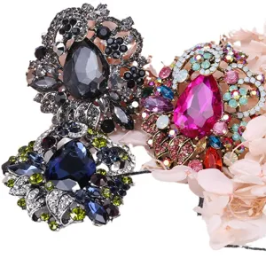 Luxurious Bohemian vintage crystal brooches with colorful teardrop rhinestones for women.