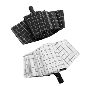 Parapluies pliables à carreaux noir et blanc avec revêtement anti-UV de haute qualité