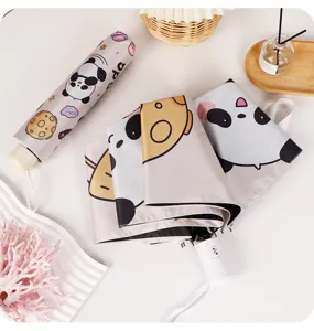 Ombrello pieghevole portatile con motivo panda carino per protezione solare e pioggia design.