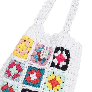 Sac cabas crocheté à la main avec carrés grand-mère colorés et cordon perlé mignon.