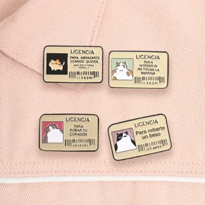 Lot de pin's créatifs en émail de licence de chat espagnole sur fond de tissu rose