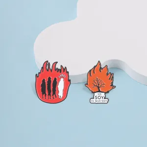 Set de pins en émail créatifs avec silhouette de flamme et d'arbre pour sacs à dos