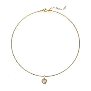 Elegant gold stainless steel choker featuring a sparkling heart zircon pendant.