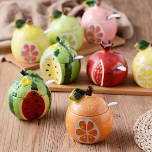 Dekorative Keramik-Gewürzgläser in Fruchtform mit Wassermelonen- und Orangendesign