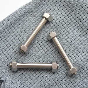 Rostfreier Edelstahl Schraubenform Staeabchenhalter kreatives Besteck Detailansicht.