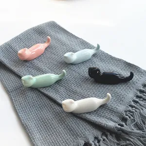 Niedliche Keramik Katzen Stäbchenhalter Set, kreative japanische Besteckablage für Hotel.