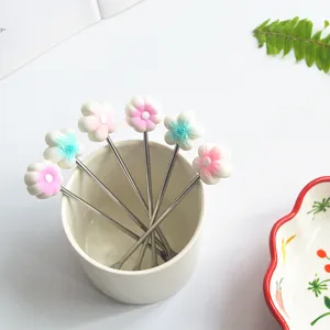 Creative Stainless Steel Fruit Fork Cute Resin Floral Lemon Pineapple Handle Dessert Cake Fork Tableware Set