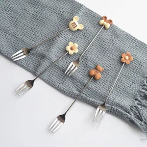 Stainless steel fruit forks cute cartoon design dessert cake fork set for home party 5pcs