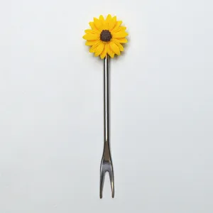 Edelstahl Kuchengabel mit süßem gelbem Sonnenblumen-Griff für Obst, Desserts und Gebäck.
