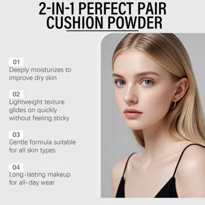 Dettaglio della cipria cushion 2-in-1 che dona una finitura opaca naturale sulla pelle.