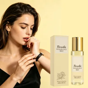 Άρωμα πεπονιού και γιασεμιού 100ml, μοντέλο που μυρίζει τον καρπό της για καθημερινή χρήση.