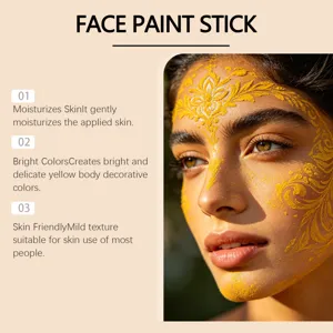 Dettaglio in primo piano di un'applicazione di stick per trucco viso in giallo