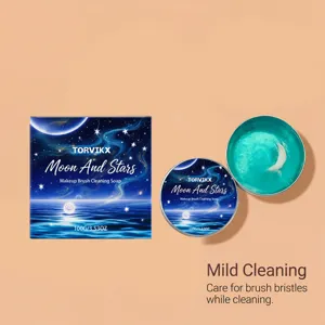 Jabón sólido para brochas de maquillaje TORVIKX Moon And Stars en lata de 100g