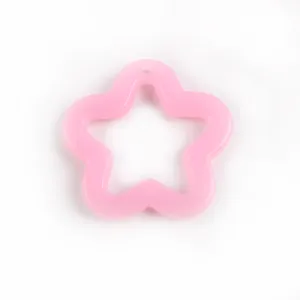 Roze holle ster acryl hanger charm voor DIY handgemaakte sieraden accessoires en tassen.