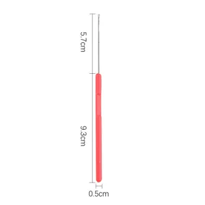 Beading needle detail view showing precise dimensions of 5.7cm hook and 9.3cm handle.