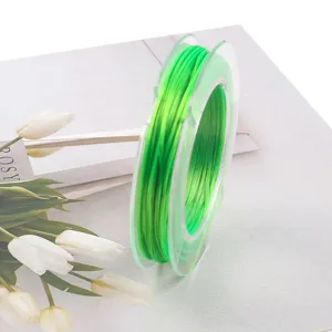 Hilo elastico verde de 0.8mm de cristal para la creacion de joyas y pulseras de cuentas DIY.