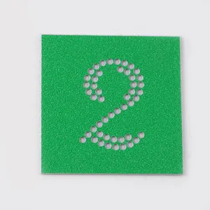 Modello hot fix strass numero 2 verde accessorio per artigianato di trasferimento di calore fai da te.