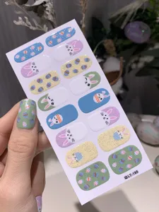 Detailweergave van de watervaste nagelstickers met paashaas en eieren model LT-195