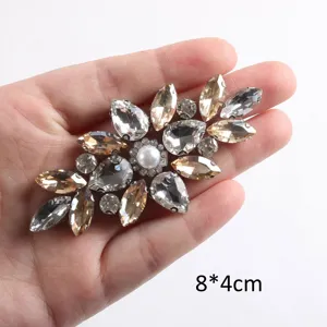 Eleganter 8x4cm Strass-Patch mit champagnerfarbenen Glasperlen und Perle für DIY-Kleidung