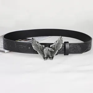 Cintura in pelle da uomo con fibbia ad aquila vintage e motivo floreale goffrato occidentale.