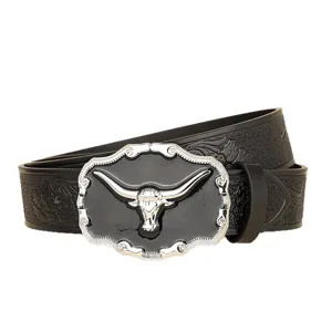 Ceinture en cuir PU style western vintage avec boucle tête de taureau argentée motif.