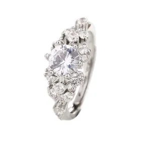 Luxurious sparkling zircon cluster ring with starburst design for wedding engagement