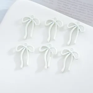 Pendentifs ruban noeud en alliage blanc accessoires de bijoux DIY bracelet collier.