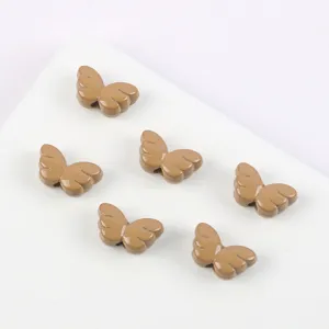 Macrodetail van 8x14mm bruine engelenvleugel legering kralen voor DIY-sieraden
