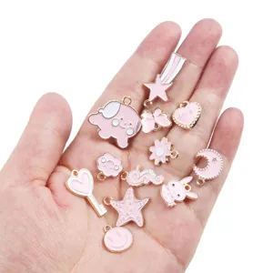 Leuke roze geëmailleerde legering bedels hangers DIY sieraden accessoires voor armbanden