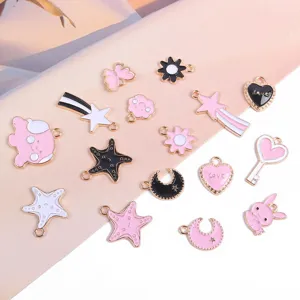 Schattige geemailleerde legering bedels set voor DIY sieraden maken en armbanden.