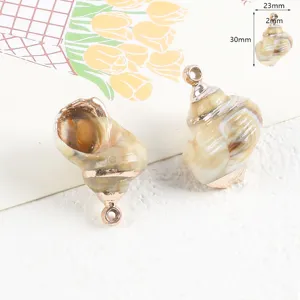 Ciondolo in acrilico conchiglia imitazione bordo dorato collana fai da te accessori