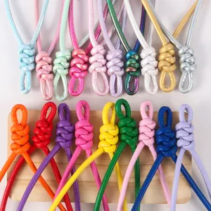 PU Leder Geflochtene Twist Knoten Lanyard Schlüsselanhänger Handgefertigt Gewebt Tasche Charme Telefon Riemen Zubehör Für Frauen