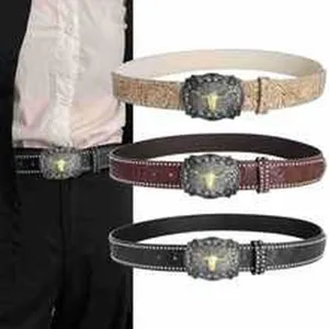 Set di cinture in stile punk western con grandi fibbie a testa di toro e cinturini borchiati